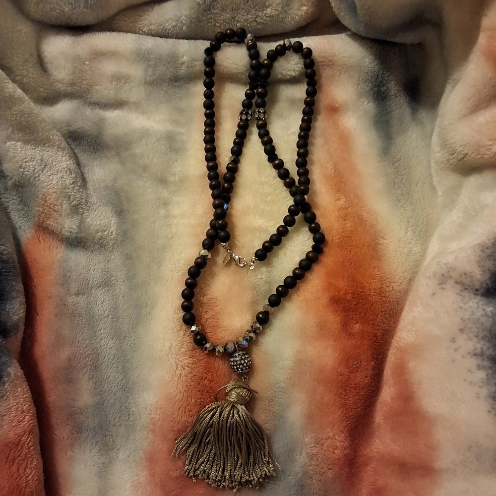 NWOT Black necklace